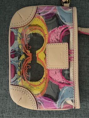 Coach Multicolor Signature Graphic clear Wristlet in Pink, Yellow, Blue, Cream